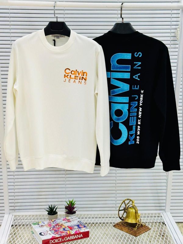 sudadera calcin klein blanco