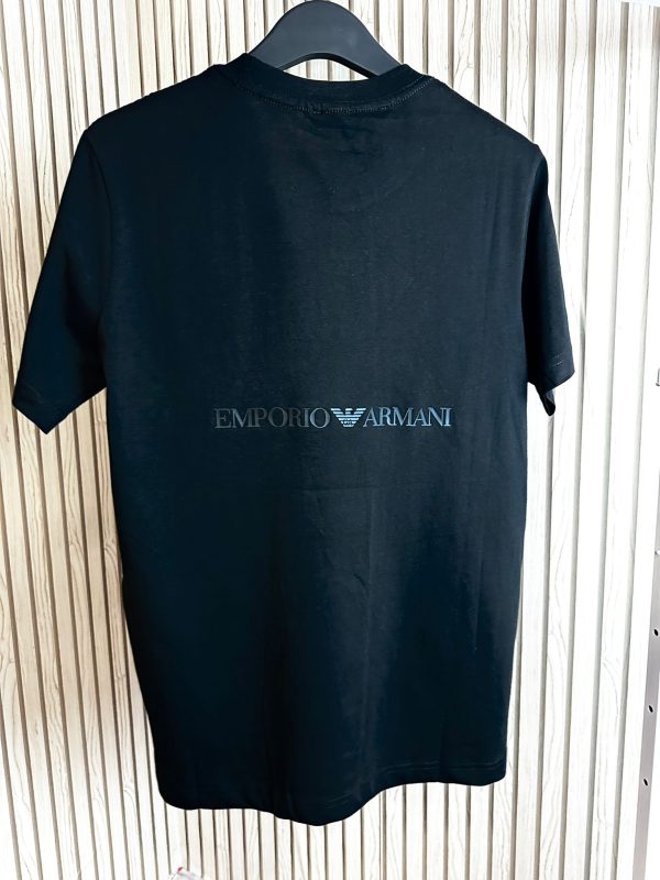 camiseta armani