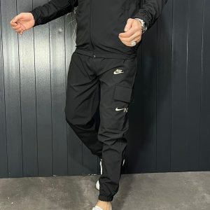 chandal nike negro/beige