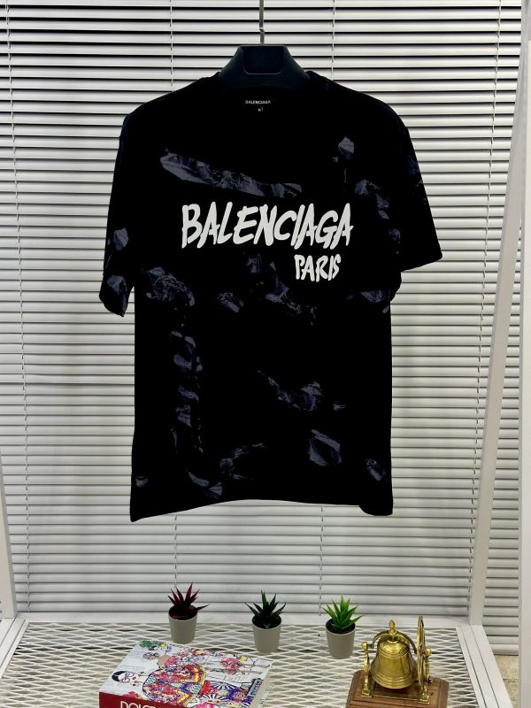 Camiseta Balenciaga oversize negro