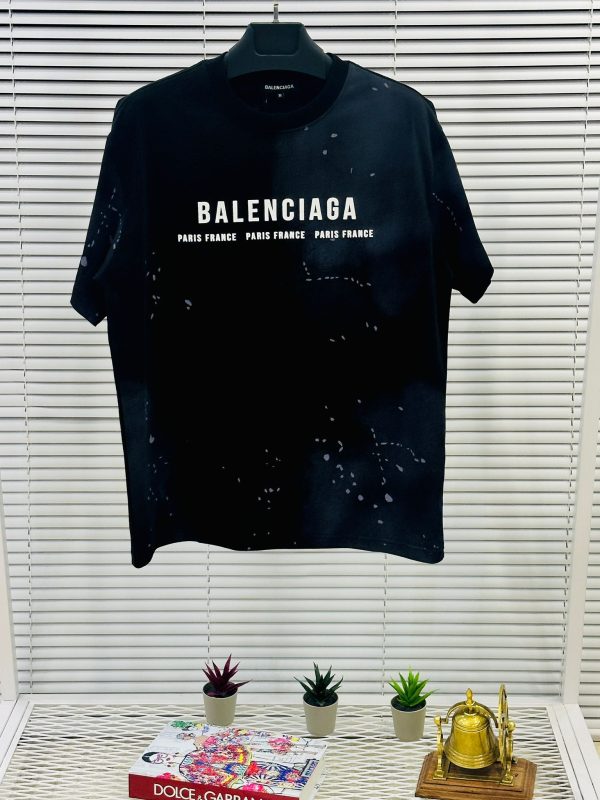 Camiseta Balenciaga oversize negro