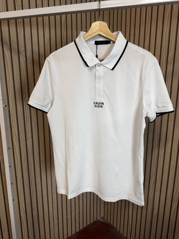 Polo Calvin Klein blanco