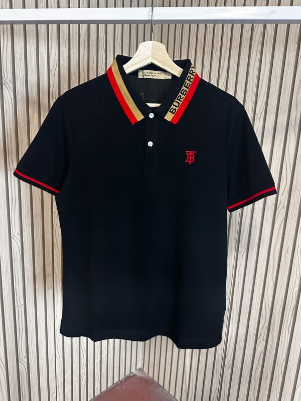 Polo Burberry negro