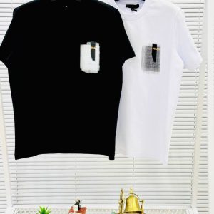 camiseta prada negro