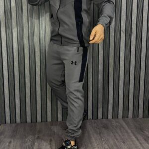 Chandal Under Armour gris oscuro