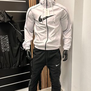 chandal nike