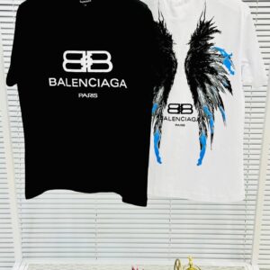 Camiseta Balenciaga negro
