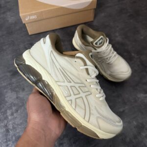 Zapatillas Asics beige/blanco