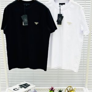Camiseta Prada