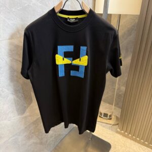 Camiseta Fendi
