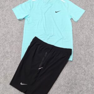 Conjunto Nike reflectante