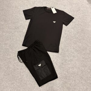 Conjunto Prada negro