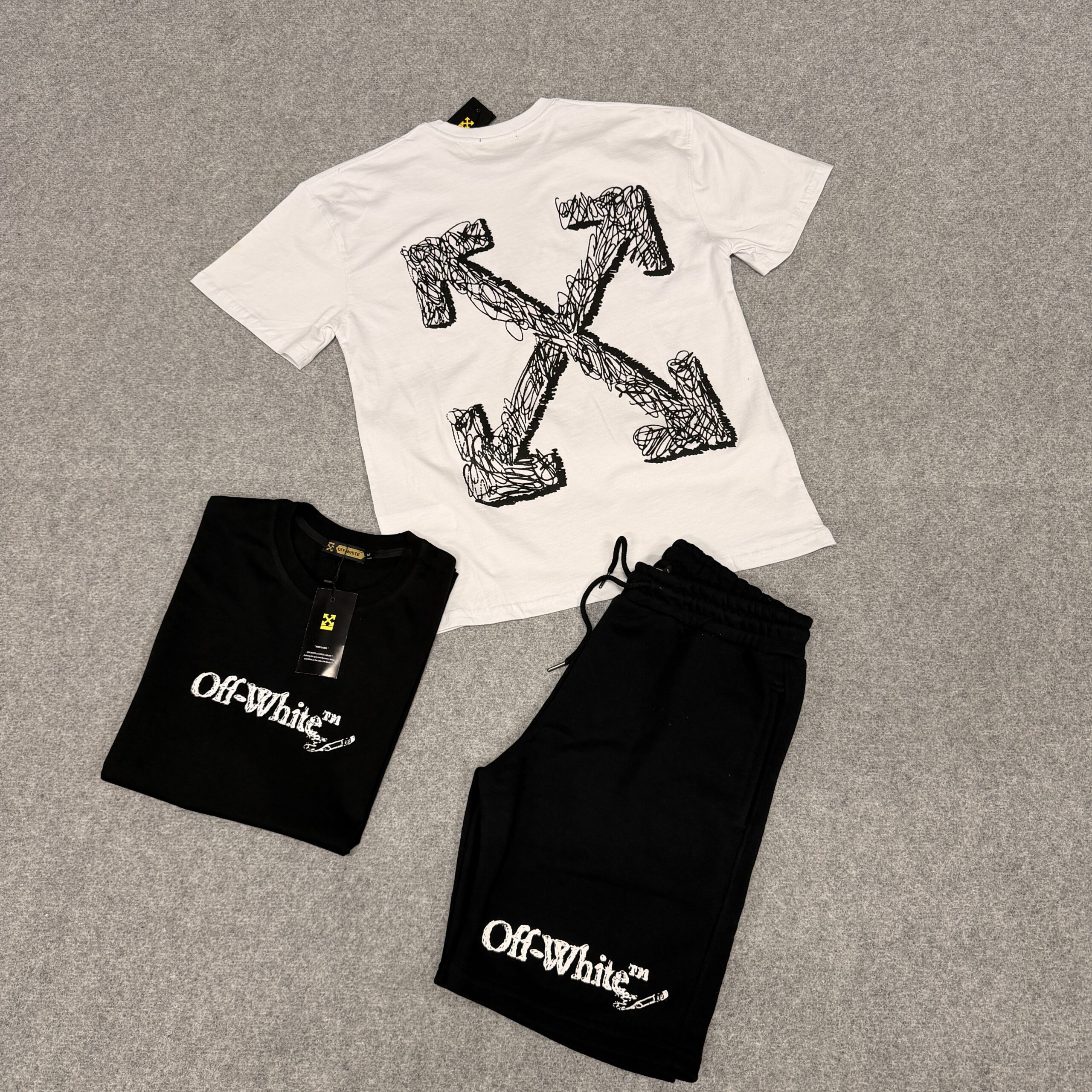Conjunto off-White