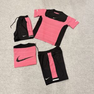 Conjunto Nike 1.1 rosa oscuro